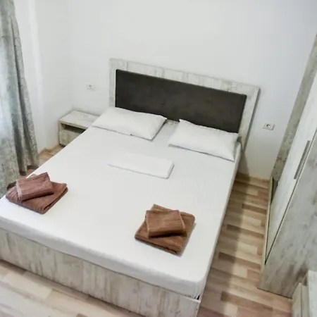 Ionut Apartament Zona Alezzi * Năvodari