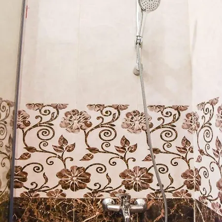 Ionut Apartament Zona Alezzi Appartement *