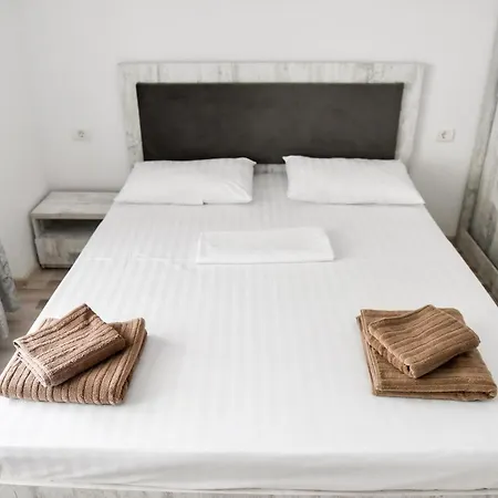 Appartement Ionut Apartament Zona Alezzi *